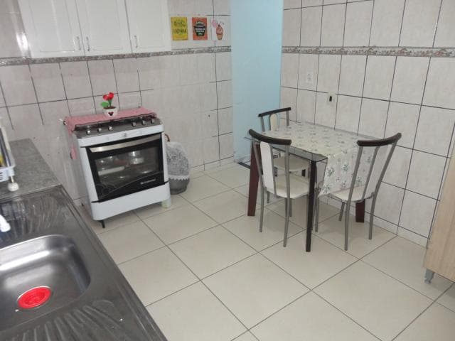 Casa de rua com 4 quartos no Jardim das Nações — foto 3