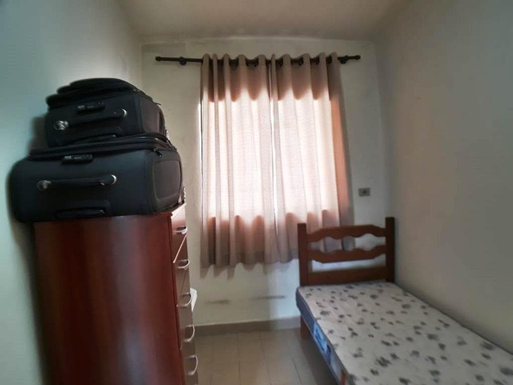 Casa de rua com 3 quartos no Centro — foto 3