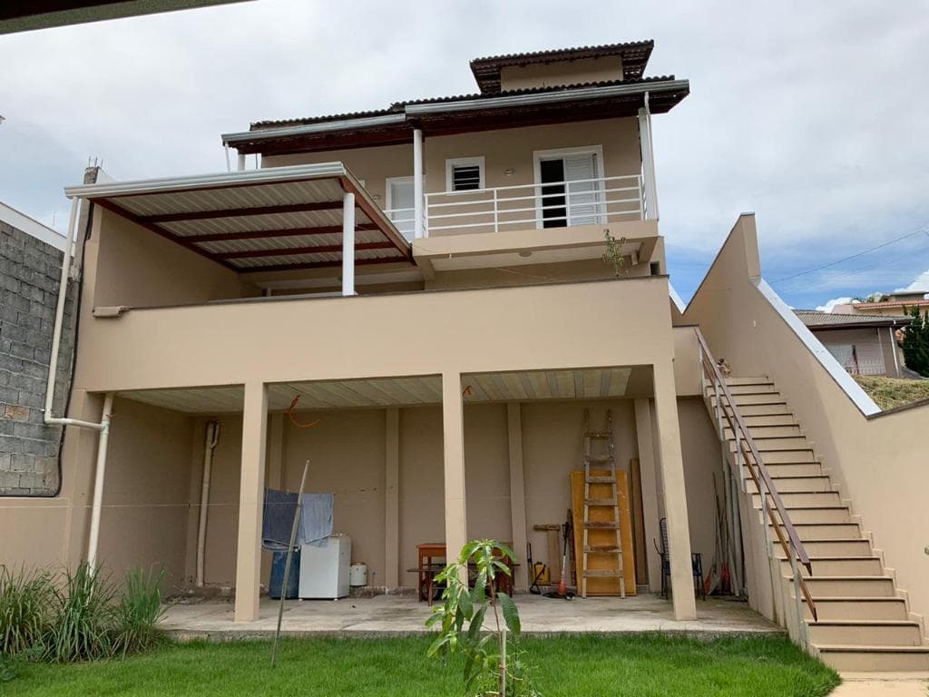Casa de rua com 1 suíte no Giardino D´ Itália