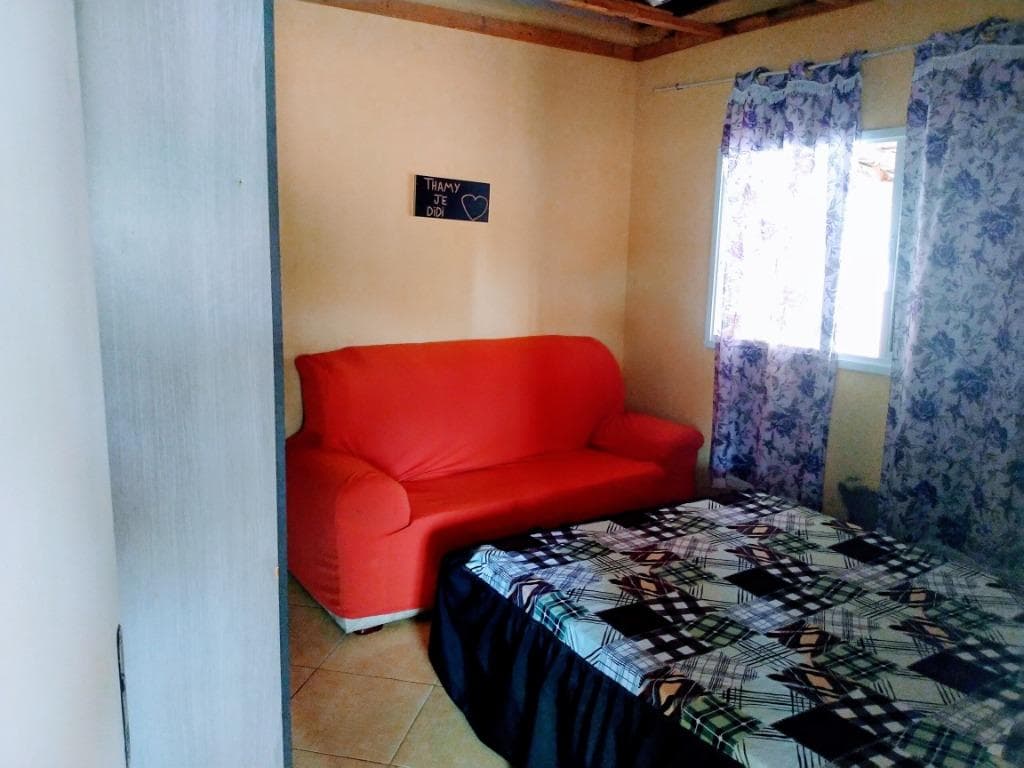 Casa de rua com 3 quartos no Loteamento Parque da Colina II — foto 3