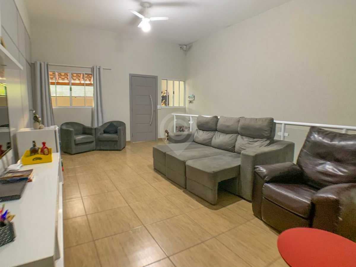 Casa de rua com 2 suítes no Clube de Campo — foto 3