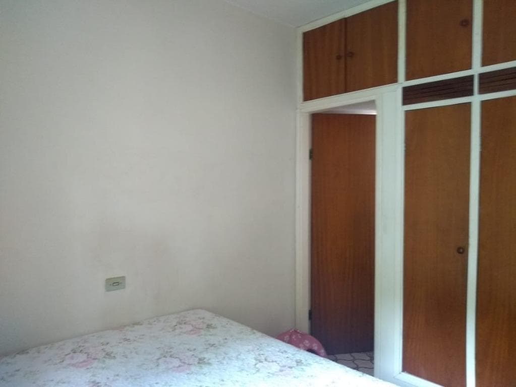 Casa de rua com 3 quartos no Centro — foto 3