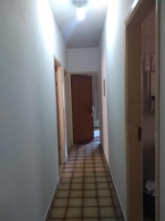 Casa de rua com 3 quartos no Centro — foto 2