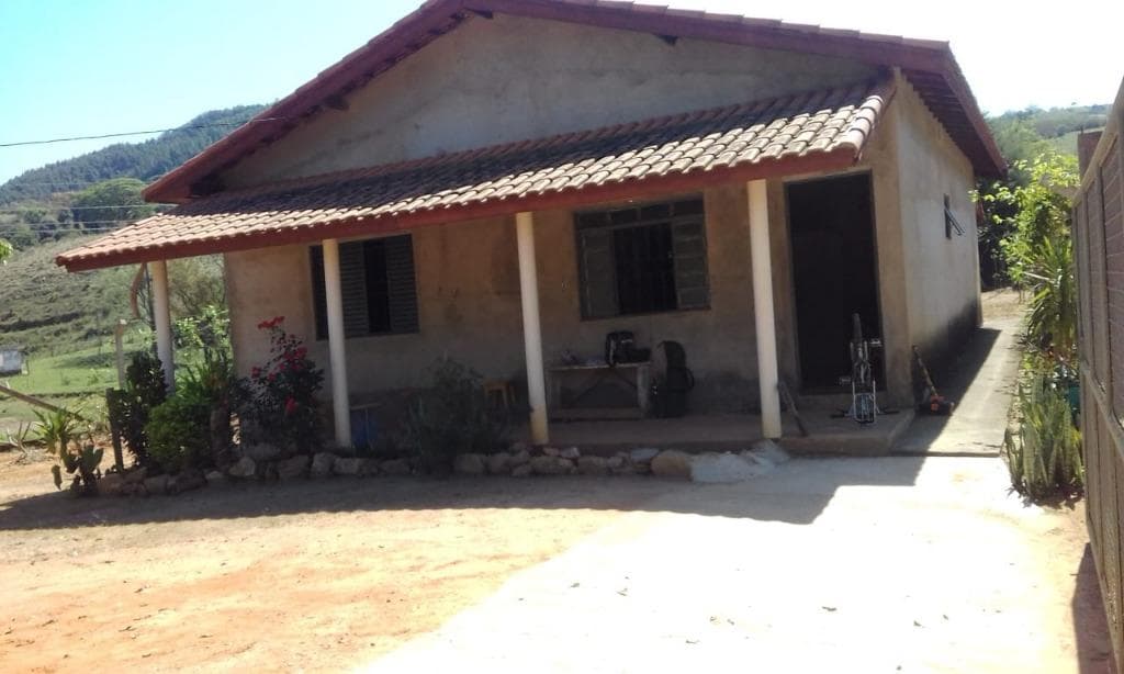 Chácara com 3 quartos no Zona Rural
