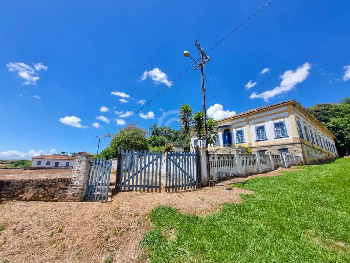 Fazenda com 7 quartos no Fazenda Santo Antonio das Paineiras