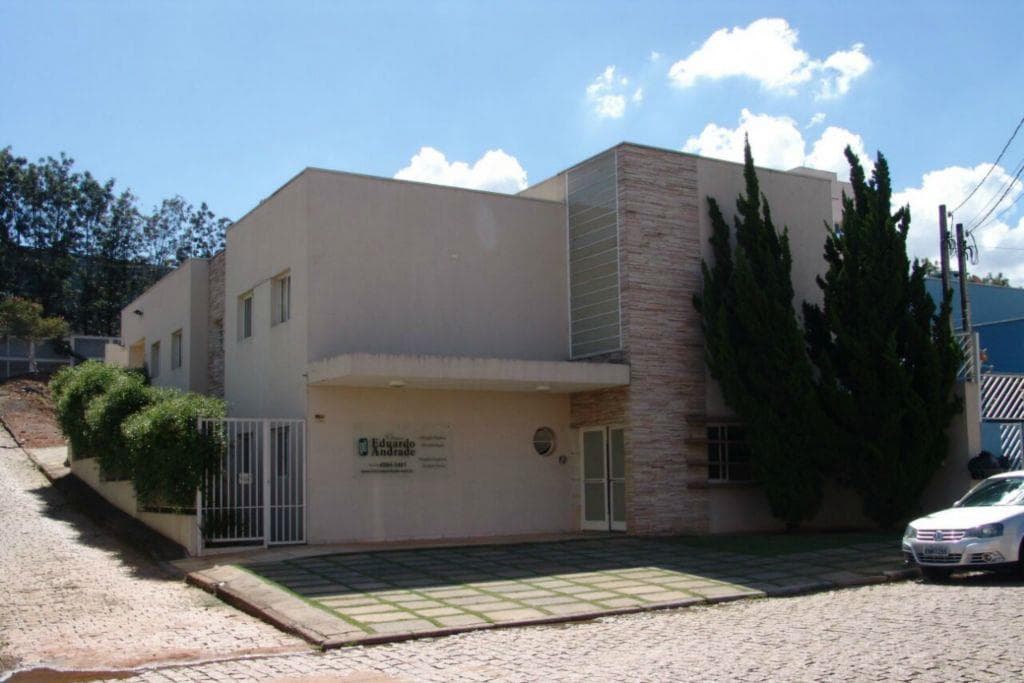Prédio no Jardim Santo Antônio