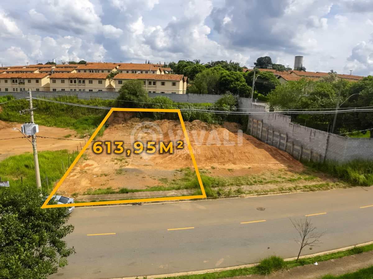 Terreno no Loteamento Parque dos Canários