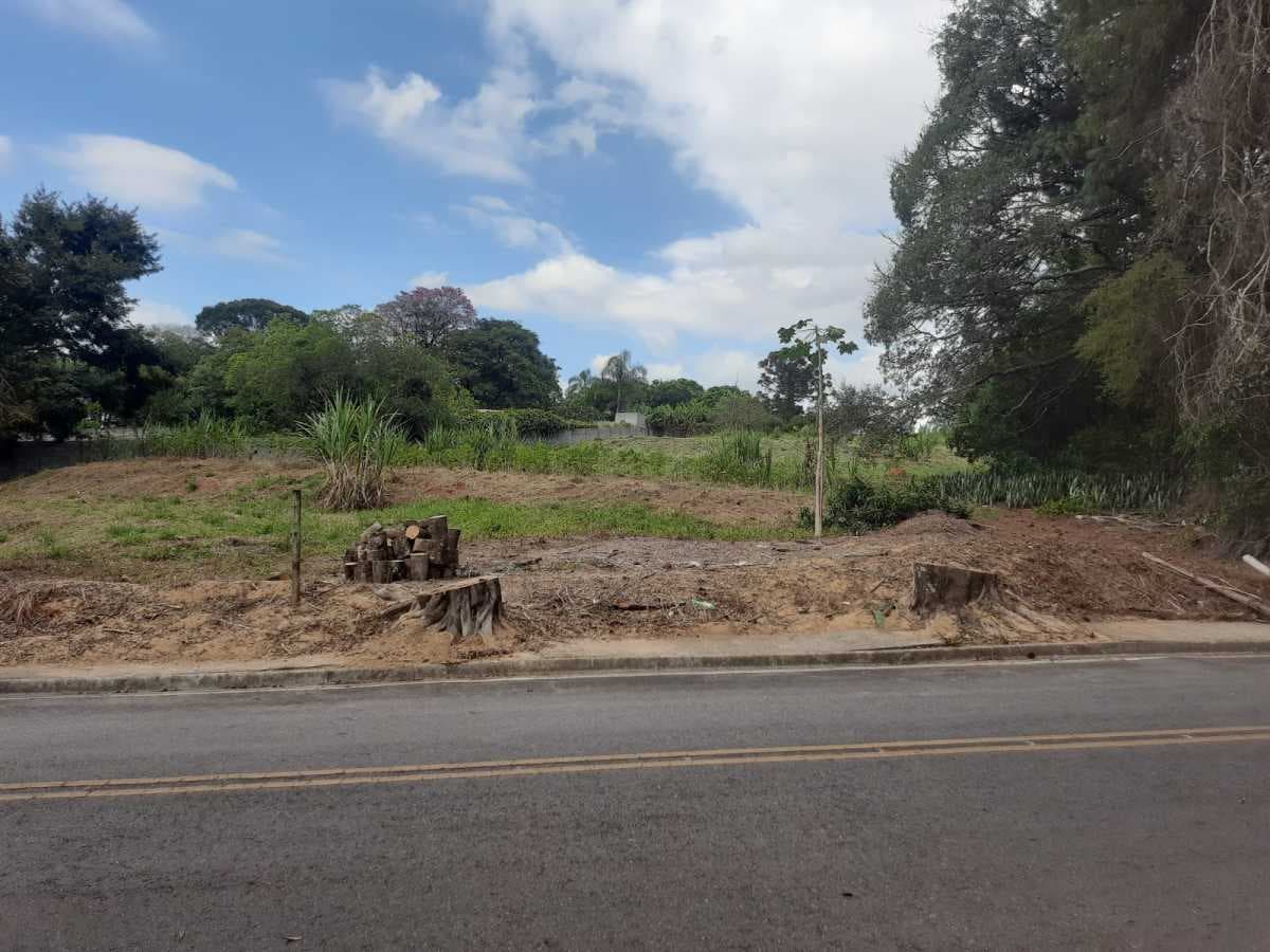 Terreno no Jardim dos Lagos