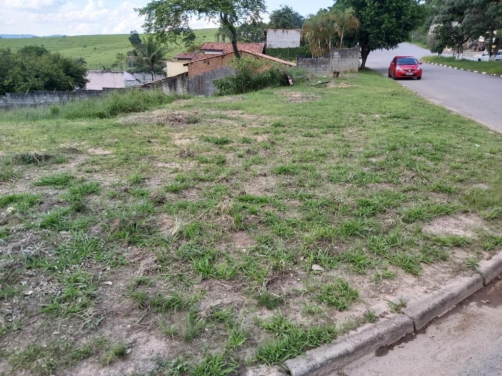 Terreno no Jardim Leonor — foto 3