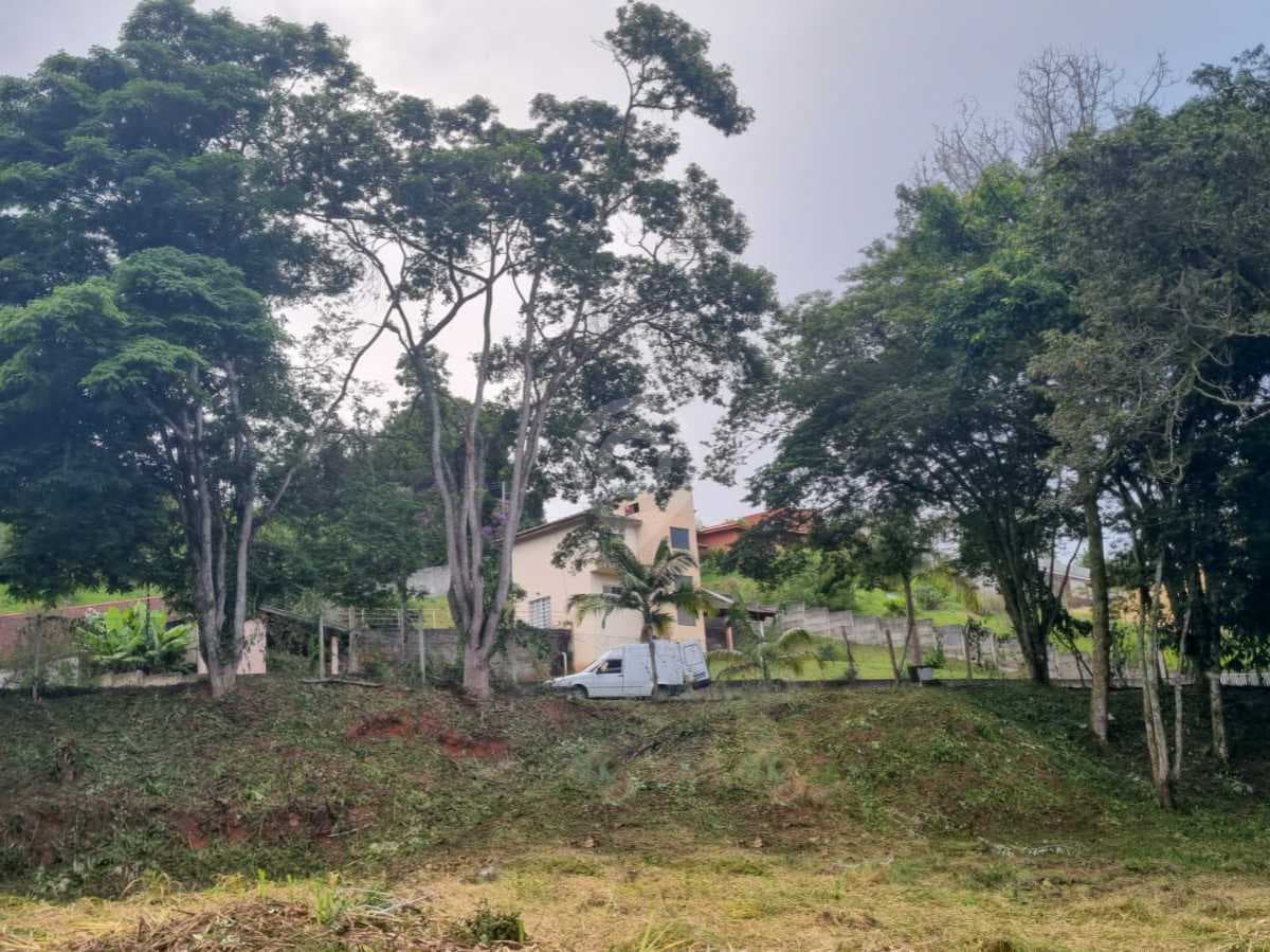 Terreno no Jardim Leonor