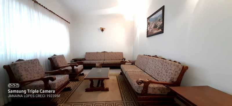 Casa de rua com 2 suítes no Jardim São José