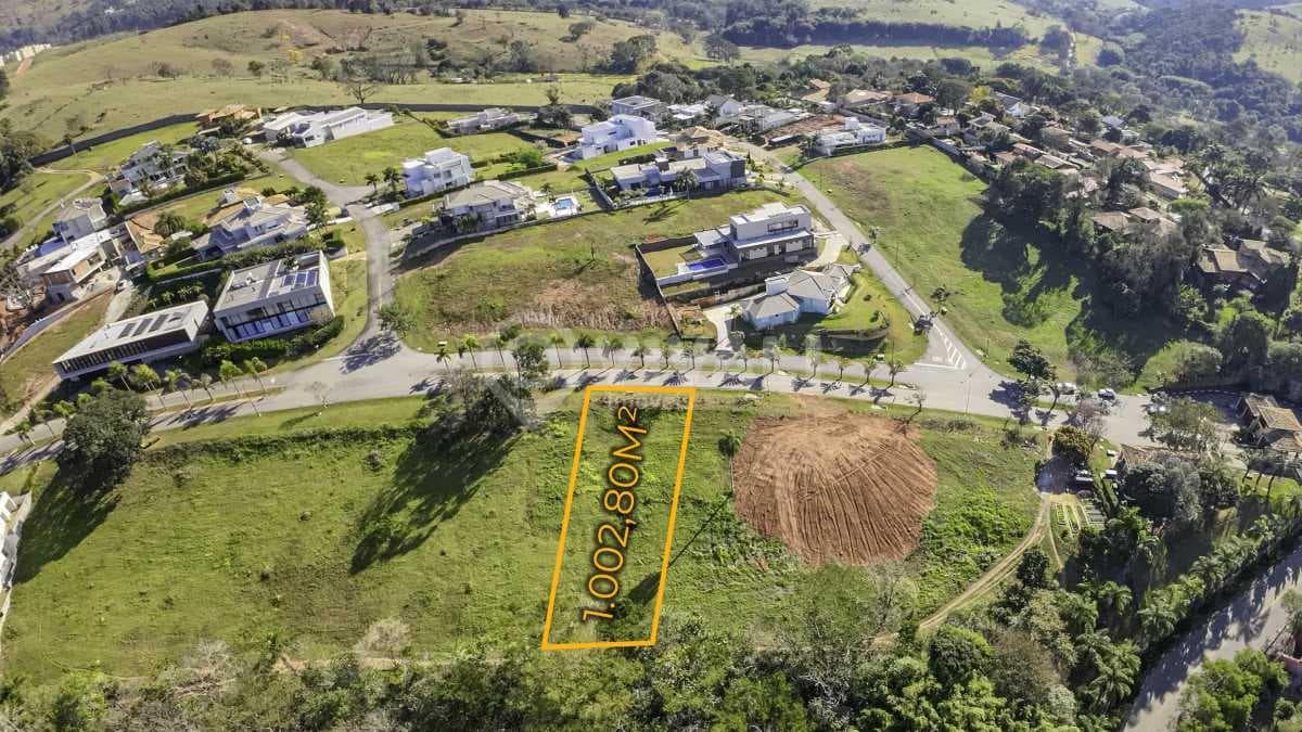 Terreno no Condominio Village Das Palmeiras