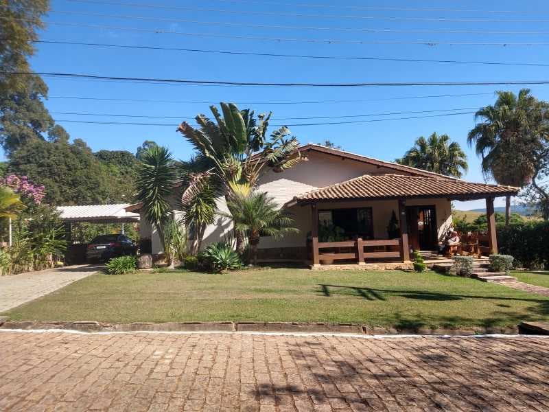 Chácara com 6 suítes no Dos Silva