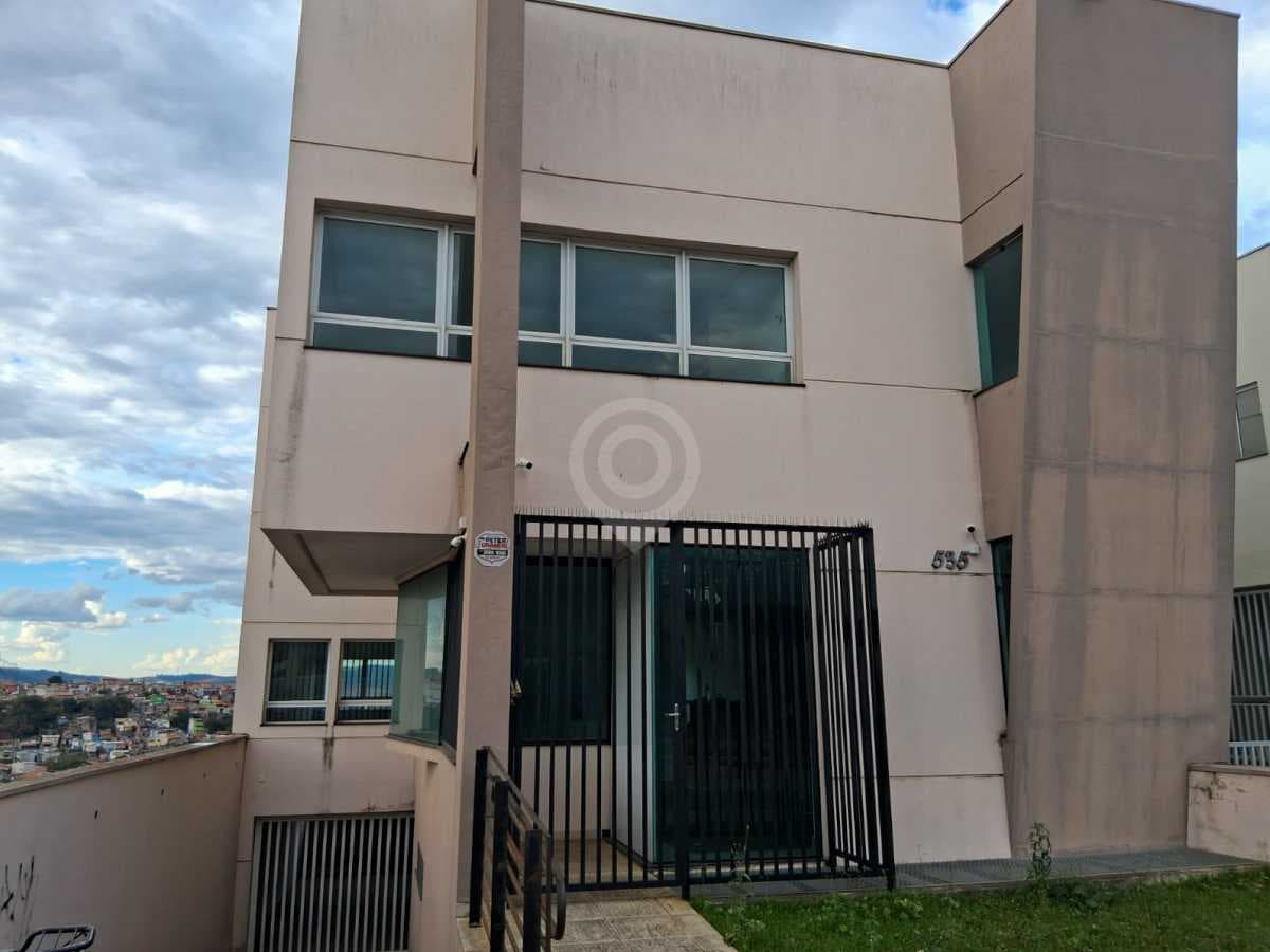 Ponto comercial no Bairro dos Pintos