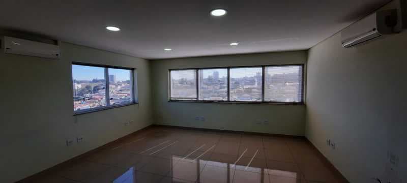Sala no Edifício Office Center