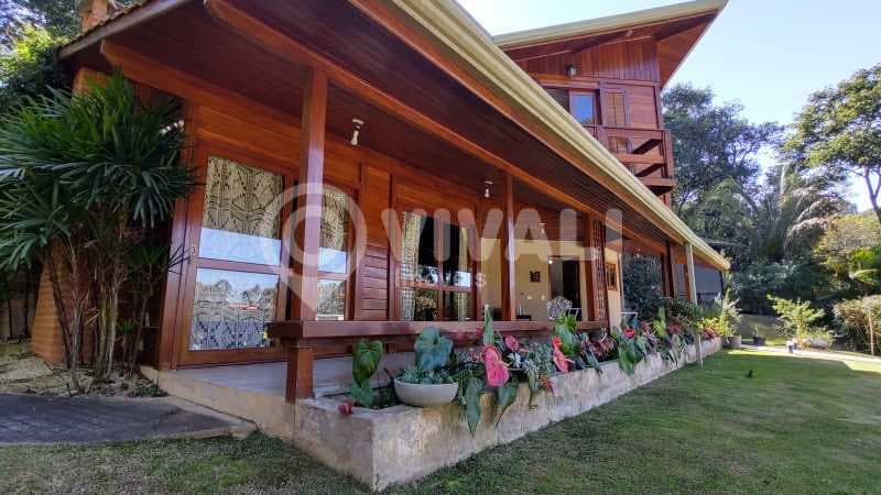 Casa em Condomínio com 1 suíte no Sítio da Moenda
