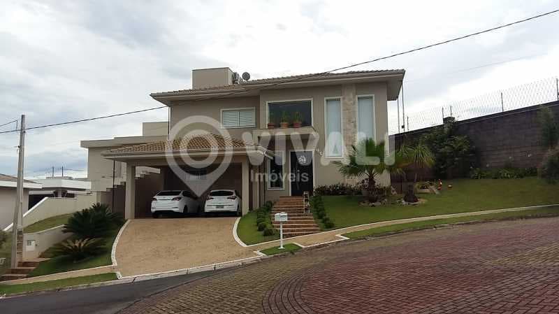 Casa em Condomínio com 3 suítes no Condominio Ville De France