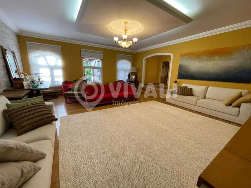 Casa em Condomínio com 5 suítes no Jardim Santa Rosa — foto 2