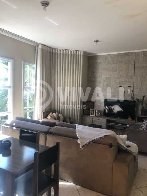 Casa de rua com 1 suíte no Loteamento Itatiba Park