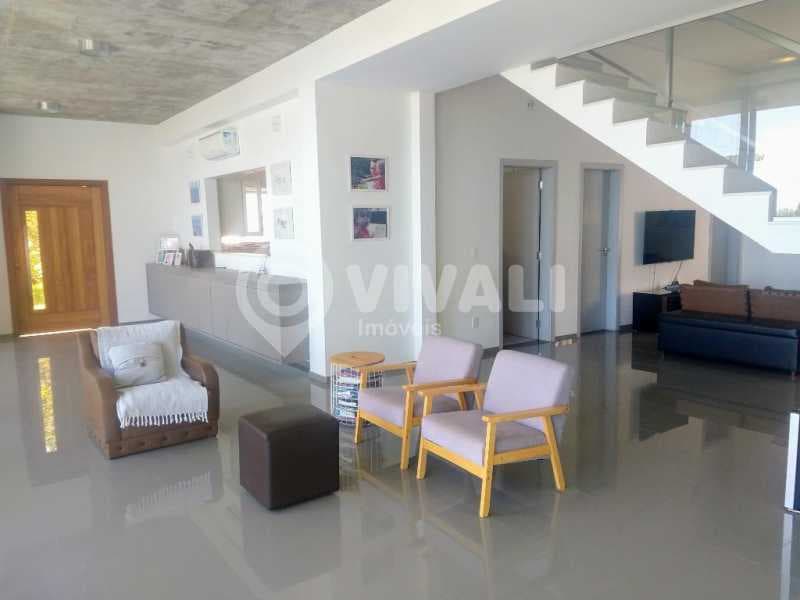 Casa em Condomínio com 2 suítes no Condomínio Parque da Fazenda — foto 2