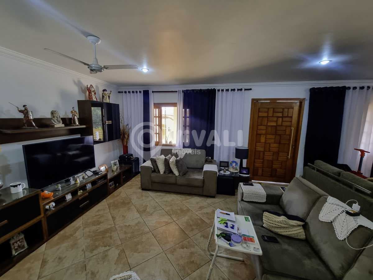 Chácara com 4 suítes no Vivendas do Engenho D´Água — foto 2
