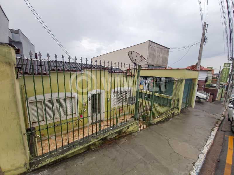 Casa com 2 quartos no Centro