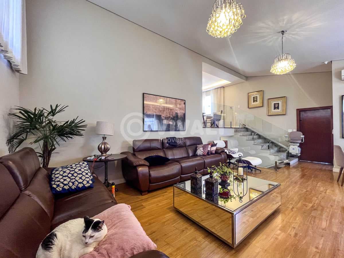 Casa de rua com 1 suíte no Jardim Alto de Santa Cruz