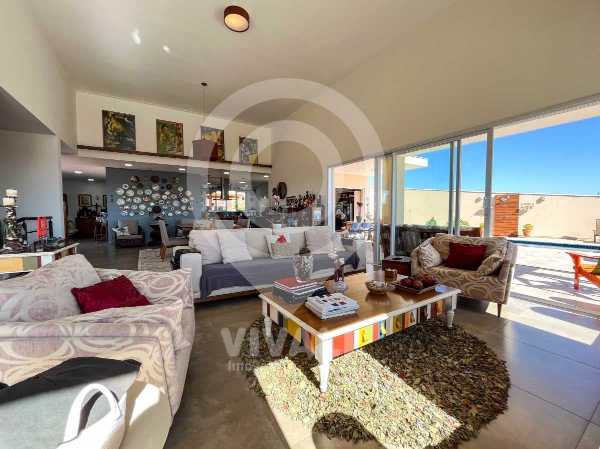 Casa em Condomínio com 4 suítes no Reserva Santa Rosa — foto 3