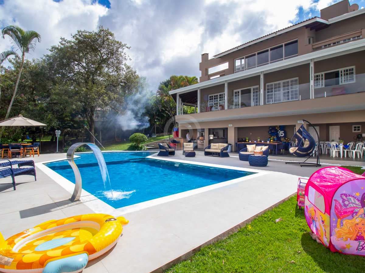 Casa em Condomínio com 5 suítes no Jardim Nossa Senhora das Graças — foto 2