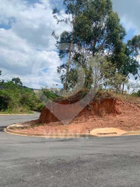 Terreno no Condomínio Jardim das Paineiras