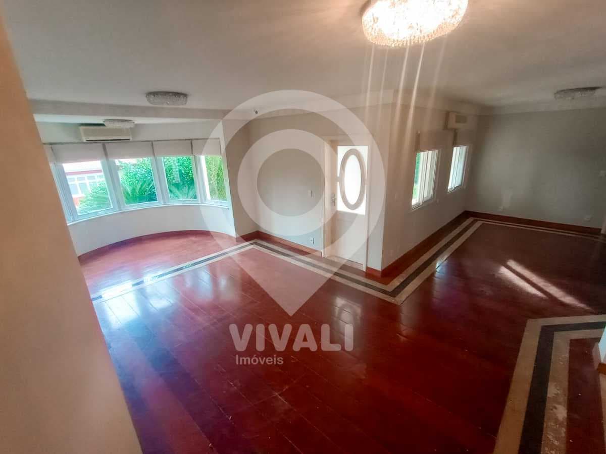 Casa em Condomínio com 3 suítes no Condomínio Parque das Laranjeiras