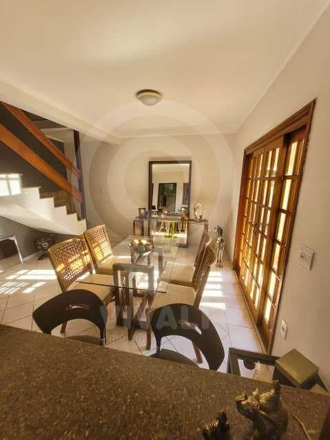 Casa com 2 suítes no Vila Cassaro