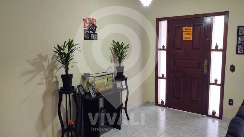 Casa de rua com 3 quartos no Jardim de Lucca — foto 3