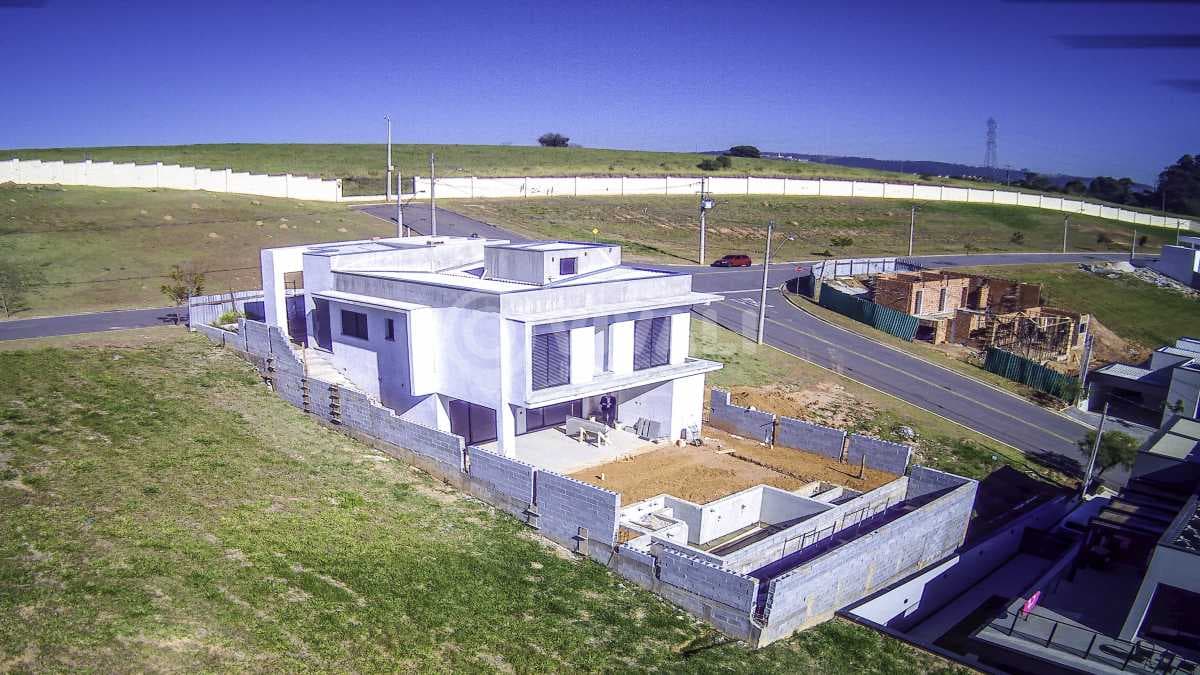 Casa em Condomínio com 2 suítes no Condomínio Portal San Giovanni