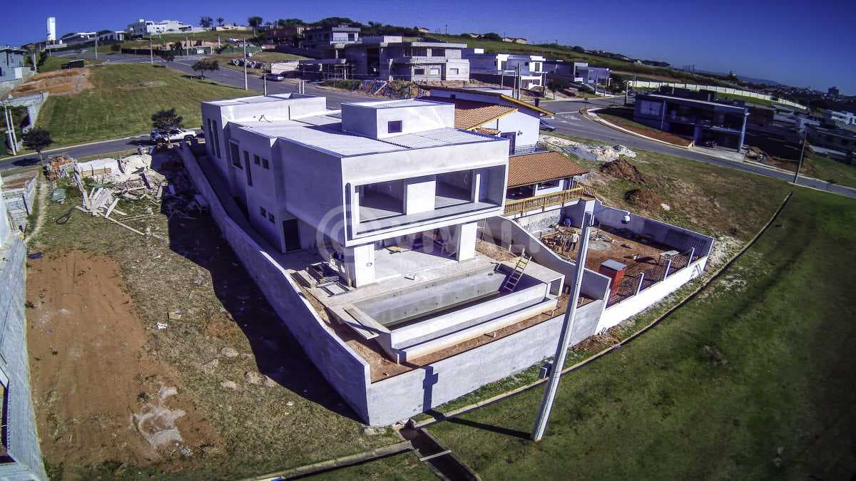 Casa em Condomínio com 4 suítes no Condomínio Portal San Giovanni