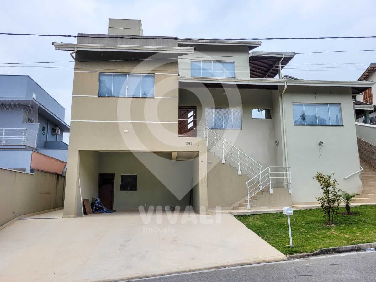 Casa em Condomínio com 1 suíte no Condomínio Itatiba Country Club