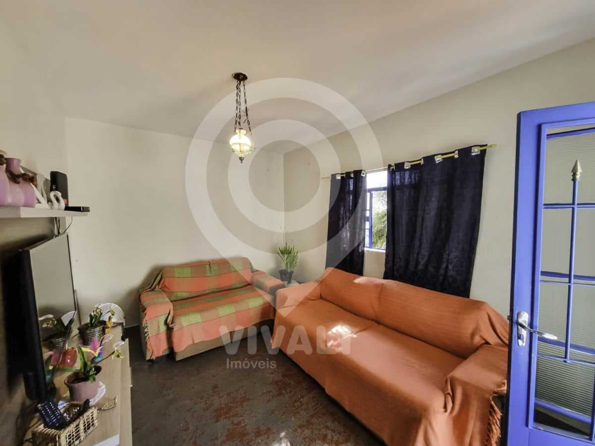Casa de rua com 3 quartos no Vila Cruzeiro — foto 3