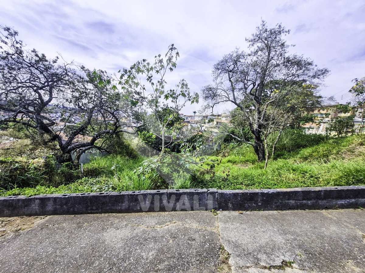 Terreno no Jardim Ipê
