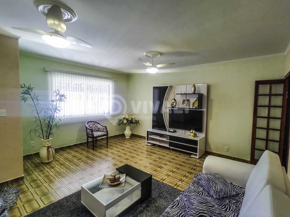 Casa de rua com 1 suíte no Jardim de Lucca — foto 2
