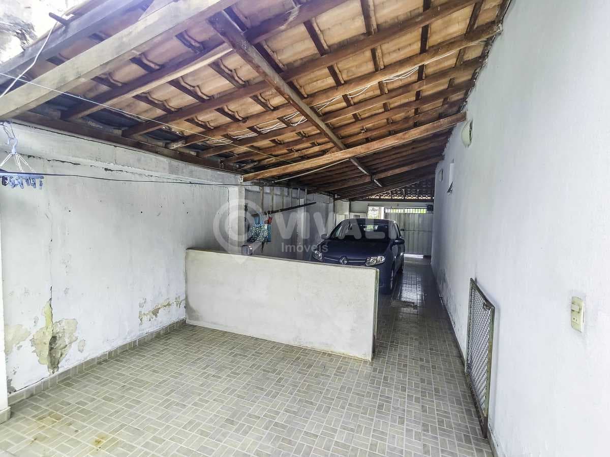 Casa de rua com 1 suíte no Parque San Francisco — foto 2