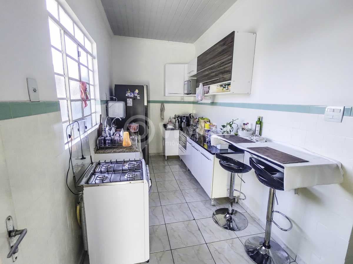 Casa de rua com 3 quartos no Vila Brasileira — foto 3