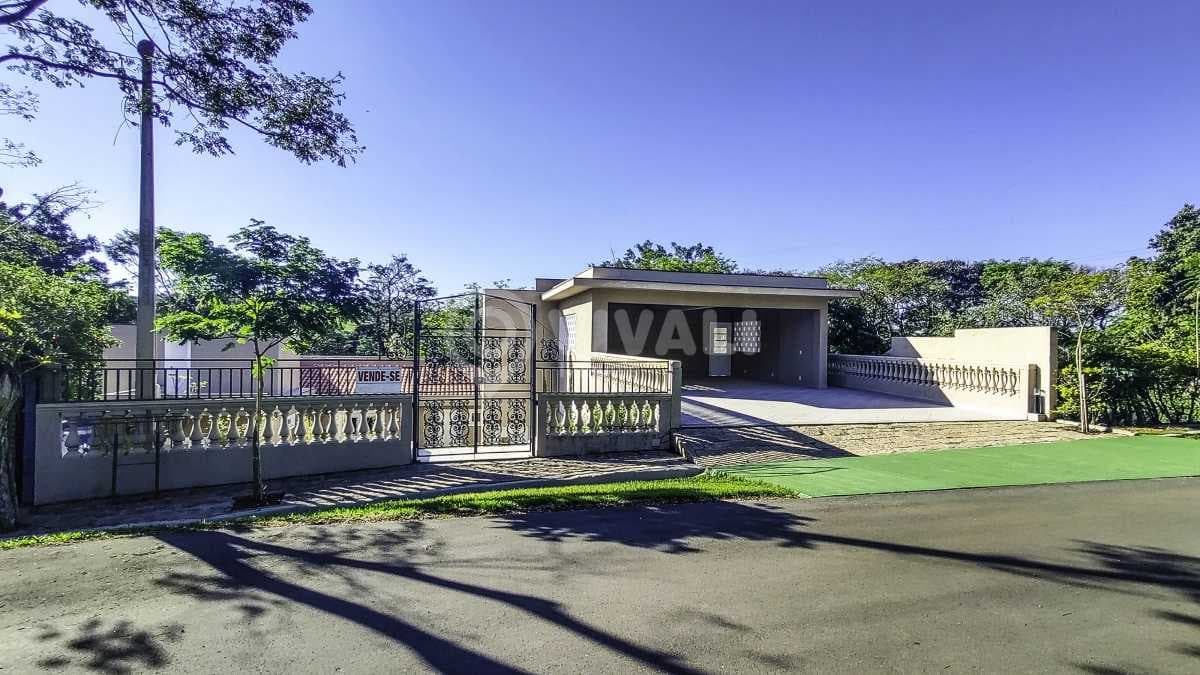Casa em Condomínio com 3 suítes no Condomínio Terras de Savion