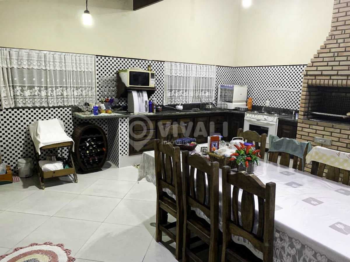 Casa de rua com 1 suíte no Loteamento Santo Antônio — foto 2