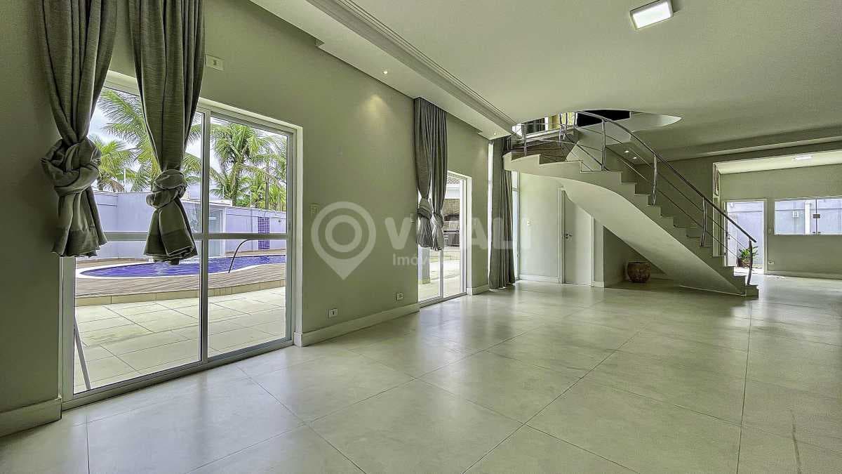 Casa de rua com 3 suítes no Jardim Virgínia — foto 3