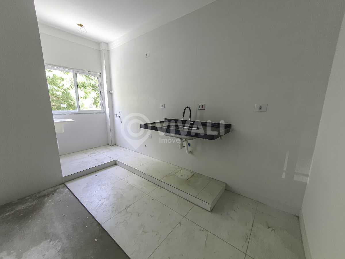 Apartamento com 2 quartos no Edifício Residencial Six