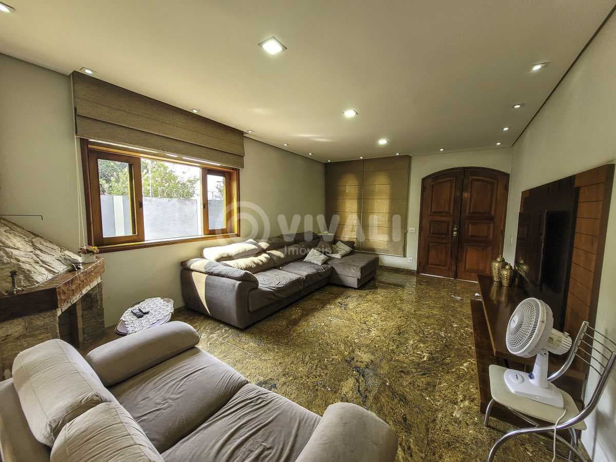 Casa em Condomínio com 1 suíte no Jardim Santa Rosa — foto 2