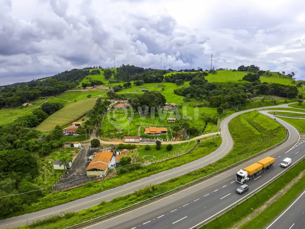 Terreno no Bairro dos Pintos