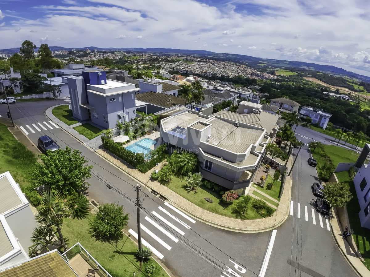 Casa em Condomínio com 4 suítes no Condomínio Itatiba Country Club