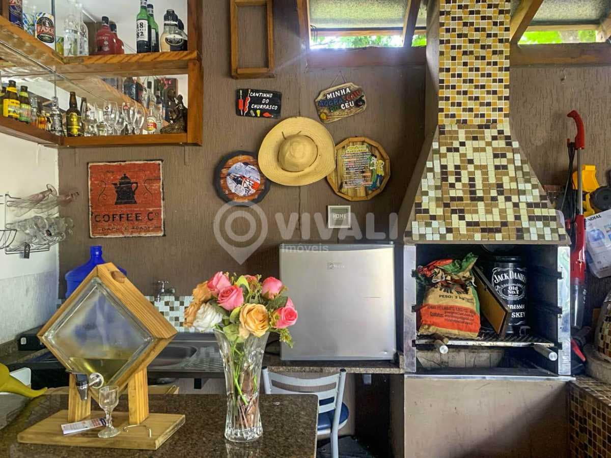Casa de rua com 1 suíte no Jardim Mateus — foto 2