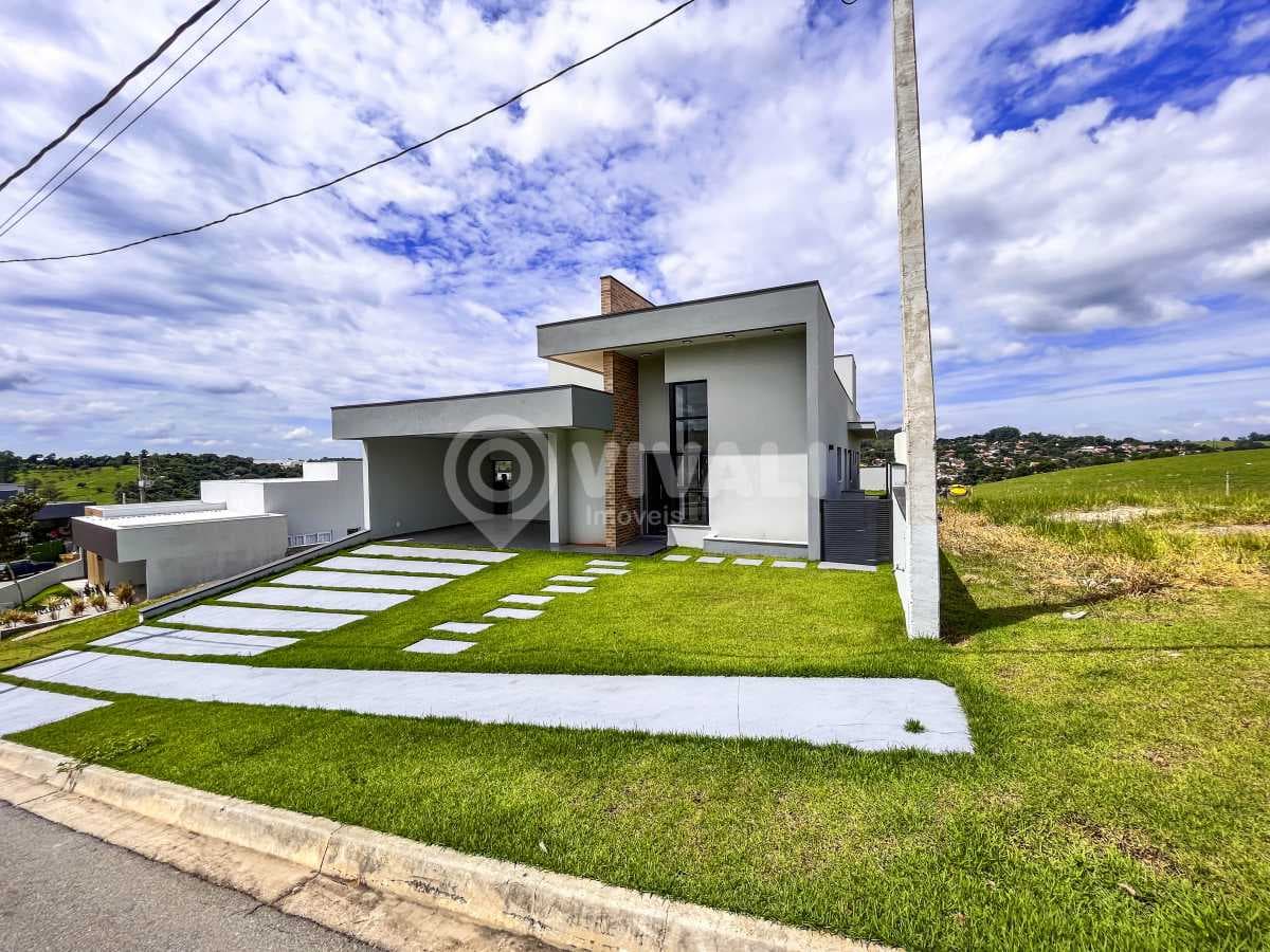 Casa em Condomínio com 3 suítes no Ecologie Residencial